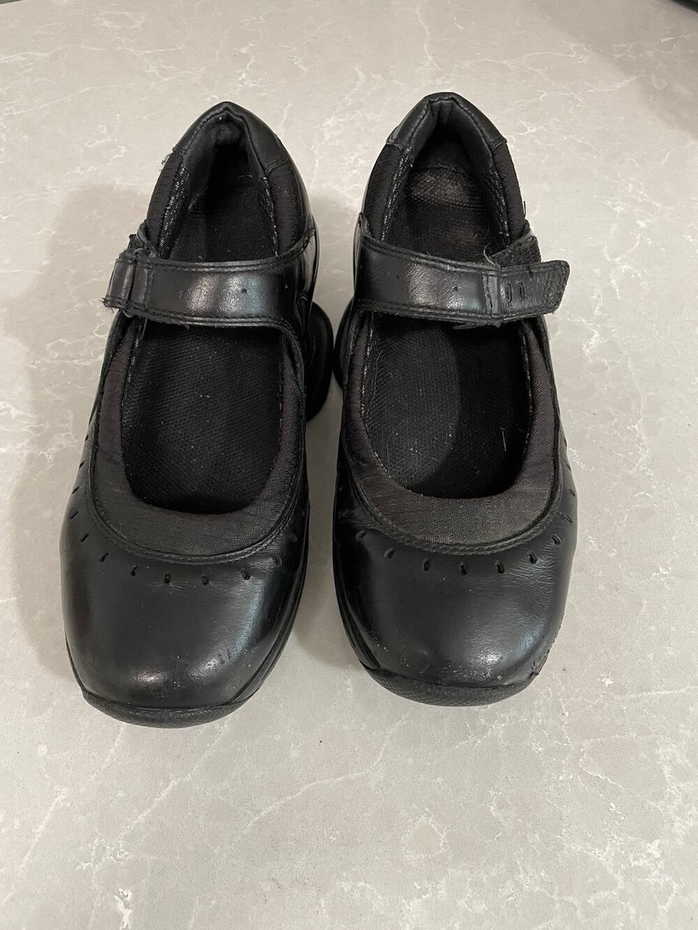 Z-CoiL Sofia Black Leather Mary Jane Orthopedic Shoes Women’s 8 / EU 39